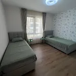 Апартамент Luxury Near The Sea