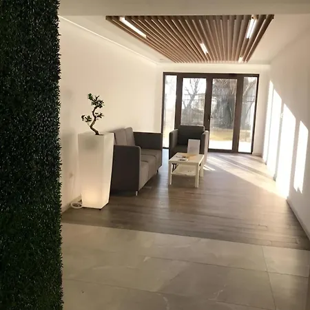 Luxury Near The Sea