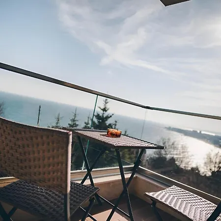 Apartment Luxury Near The Sea Varna